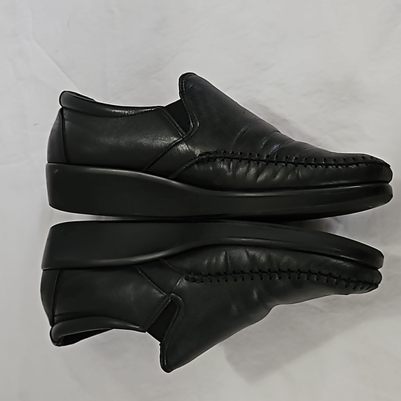 SAS The Dream Moccasin Black Leather Slip On Loafer Size 9.5 - Picture 8 of 11